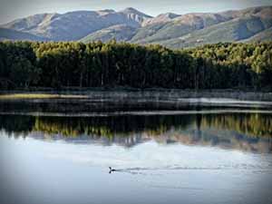 Alaska remote lake glamping cabin for couples