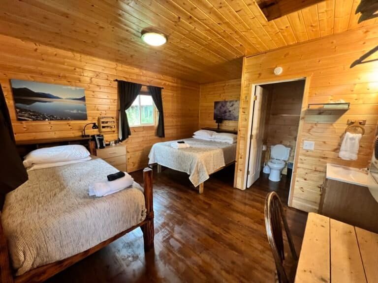 alaska-fly-in-lodge-accommodations - Wilderness Place Lodge Alaska - Wilderness Place Lodge Alaska Alaska fly-in deluxe lodge and riverside cabins.